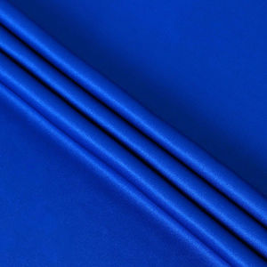 ชุดฟุตบอลทำจากผ้าโพลีเอสเตอร์คุณภาพสูง แขนสั้น MOQ ต่ำ รับผลิตเสื้อฟุตบอลตามสั่ง พร้อมสกรีนโลโก้ สำหรับทุกเพศ - Product Image 5