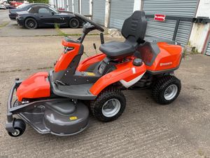 Cortadora de Césped Husqvarna R320X AWD, 150 Horas de Uso, Plataforma de Corte de 112 cm, Excelente Estado - Product Image 5