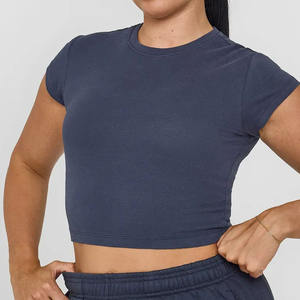 Camiseta de algodón 100% para mujer con logotipo personalizado OEM, azul verdadero, informal, elegante, de diseñador, ajuste relajado, ligero, transpirable, gimnasio, Verano - Product Image 3