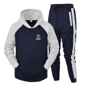 Chándal de Hombre con Logotipo Personalizado de Alta Calidad Hecho en Pakistán, Precio Económico al por Mayor, el Mejor Chándal - Product Image 1