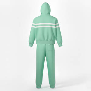 Conjunto Deportivo con Capucha y Logotipo Personalizado, Tejido Suave de Primera Calidad, Ajuste Cómodo, Diseñado para Ropa Deportiva, Moda Casual y Marca - Product Image 4