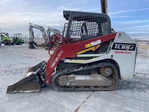 รถตักล้อยางมือสอง ปี 2022 รุ่น Takeuchi TL8R2 เครื่องยนต์ดีเซล พร้อมบุ้งกี๋หน้า ระบบไฮดรอลิก Huade KYB  ชุดลูกปืนเครื่องยนต์และเกียร์ - Product Image 6