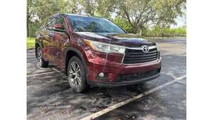 รถยนต์มือสองปี 2023 รุ่น XLE V6 AWD พวงมาลัยซ้าย เบาะหนัง กล้องมองหลัง คุณภาพพรีเมียม สภาพดี - Product Image 5