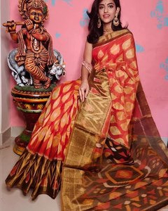 Diseñador Pure Ikkat Seda Sarees - Product Image 2