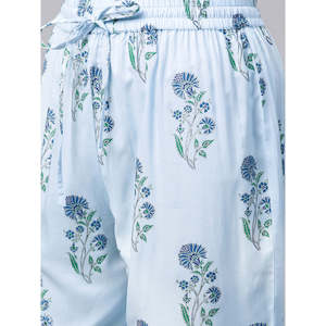 Conjunto de Kurta recto de algodón con estampado floral para mujer con pantalón azul cielo - Product Image 4