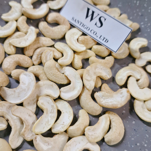Noix de cajou en vrac bon marché cassé WS Kaju Badam exporté au Moyen-Orient noix noyaux SANTIGO - Product Image 1