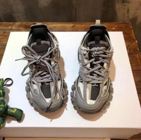 Sneakers de créateur de qualité supérieure, chaussures de sport pour hommes, chaussures à plateforme LED pour l'extérieur, marques célèbres, sneakers de luxe pour femmes