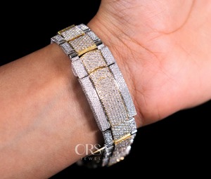 Reloj de oro con diamantes de moissanita de alta calidad para reloj de pulsera de lujo, joyería para hombres disponible a un precio asequible - Product Image 6