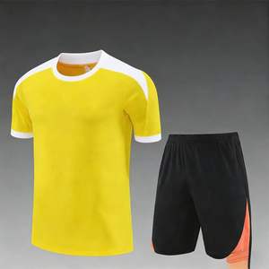 Conjunto de Camiseta Retro de Fútbol para Hombre, Pantalones Cortos de Entrenamiento, Fabricante de Equipaciones de Fútbol Personalizadas, Conjunto Deportivo para Hombre, Camisetas de Fútbol Baratas - Product Image 2