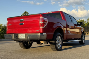 Vehículo Usado a Precio Accesible - Volante a la Izquierda |   Volante a la derecha |   Ford F-150 XLT SuperCrew 2010 con 44 mil millas - Product Image 3