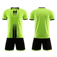 Seragam Sepak Bola Pria Custom 100% Poliester Cetak Digital Bernapas Logo Custom Pakaian Olahraga Semua Musim
