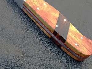 Couteau de chef droitier en acier Damas forgé à la main |   Hache-viande robuste à lame pleine |   Finition hautement polie, faite à la main sur mesure - Product Image 4