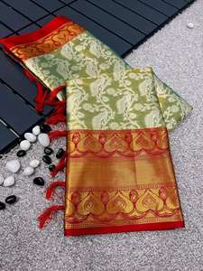 Fabricante de Blusas de Sari con Diseño Moderno Kanjivaram, Tejido de Seda Semi Suave con Bordado Zari, para Festivales, de Surat, India - Product Image 3