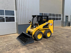 Chargeuse compacte sur pneus CAT 246D3 d'occasion pour travaux agricoles, de construction et de chantier - Product Image 6