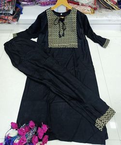 ชุดปาร์ตี้หนัก georgette สวมใส่กับลำดับและ dupatta - Product Image 1