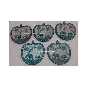 Soporte para Incienso de Piedra Natural, Diseño Floral y de Elefante Hecho a Mano con Acabado Pulido, para Hoteles o Restaurantes de Lujo - Product Image 1