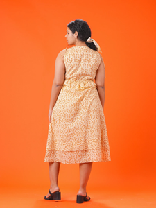 Relaxed Comfortable Modest Style <b>Midi</b> <b>Dress</b> Cute Summery Block Print <b>with</b> Lining <b>Pockets</b> Pearl Hangings Drawstring for Summer - Product Image 2