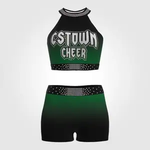 2023 Cheerleading Cheer Uniformen, Sublimation Cheer Short und Cheer gepolsterten Sport-BH mit Loch im Rücken