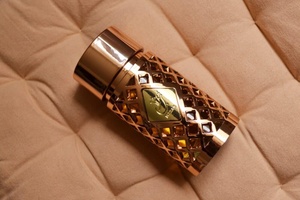 Perfume JAZZAB GOLD 100ml de Ard Al Zaafaran Original de Dubái Árabe de Alta Calidad y Larga Duración Eau De Parfum para Mujer - Product Image 6