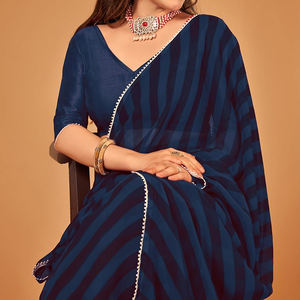 Saree en satin pour femmes avec chemisier brillant Style traditionnel Idéal pour les programmes culturels et les fêtes en vente - Product Image 3