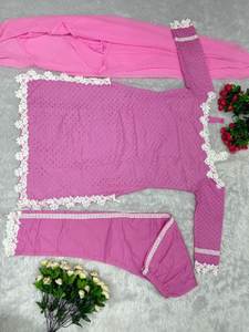 Elegante conjunto de Kurti y pantalón listo para usar, Ropa Étnica de diseñador para mujeres, perfecto para festivales, reuniones familiares y eventos especiales - Product Image 4