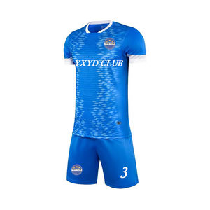 Diseño personalizado y logotipo de alta calidad uniformes de fútbol equipo de secado rápido 100% poliéster fútbol conjunto completo hombres y mujeres uniforme de fútbol - Product Image 2