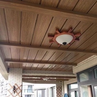 Panneaux de plafond en aluminium à grain de bois imitation en forme de G, longs et étanches, plafond suspendu intégré pour balcon, cuisine, salle de bain