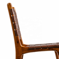 Chaise de salle à manger FREYA de style moderne du milieu du siècle |   Meubles de maison en bois massif avec sièges en cuir |   Sièges contractuels de couleur personnalisée, non pliables