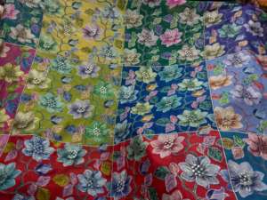 Vente en gros de tissu brodé en viscose avec paillettes de qualité supérieure pour vêtements, robes, saris et Lehenga fabrication d'approvisionnement en vrac - Product Image 5