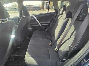 2017 Toyota RAV-4 XLE AWD utilisé en cuir foncé intérieur gaz/électrique FAW voiture avec R17 alliage galerie de toit caméra arrière 4L moteur - Product Image 2