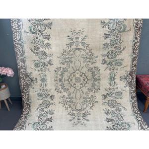 Tapis vintage 6x9,2 pieds, grand tapis turc, tapis uni brun - Product Image 2