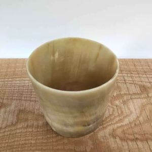 Porte-stylo en corne de buffle, alliant élégance et durabilité, parfait pour les stylos, décoration de bureau, haute qualité - Product Image 1