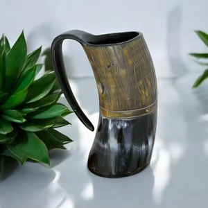 Tasse en corne faite à la main, verres rustiques et écologiques, tasse élégante et durable, parfaite pour le café, le thé, le whisky, les repas en plein air - Product Image 1
