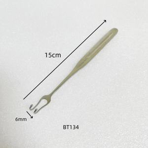 ตะขอผ่าตัดผิวหนังยี่ห้อ Gillies ขนาด 18 ซม. ผลิตจากเหล็กกล้าไร้สนิมเยอรมัน คุณภาพสูง ยี่ห้อ Joseph สำหรับการผ่าตัด ผลิตโดยผู้ผลิตชั้นนำ ราคาถูก - Product Image 4