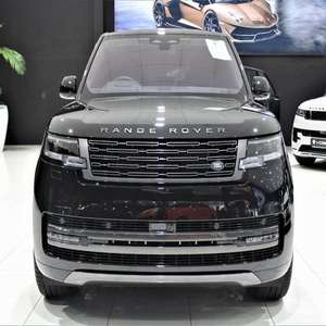 Land Rover Range Rover First Edition Turbo AWD 2023 Usado en Buen Estado, Interior de Cuero Claro, ACC, Neumáticos R18, Cámara de 360°, Techo Corredizo - Product Image 1