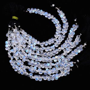 Perles facettées en forme de cœur de pierre de lune blanche AAA+ 6mm-8mm, pierre de lune arc-en-ciel à feu bleu, pierres semi-précieuses pour bijoux - Product Image 4