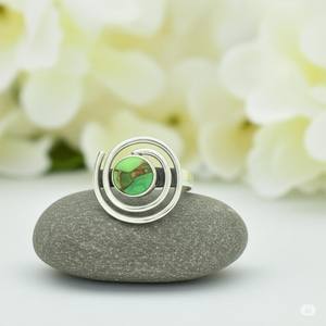 แหวนเงินสเตอร์ลิง925แข็งสีเขียวทองแดงเทอร์ควอยส์ทรงกลมขนาด7มม. เครื่องประดับแฟชั่นทำมือสำหรับผู้หญิง - Product Image 2