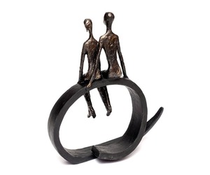 Sculptures romantiques de figurines d'amour en métal pour des sculptures de dessus de table d'ambiance de conception élégante disponibles à la quantité en vrac - Product Image 5