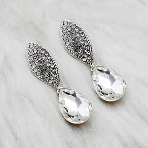 Kriaa Pendientes colgantes finos Piedra de cristal blanco Chapado en rodio Modelo 1313659B - Product Image 1