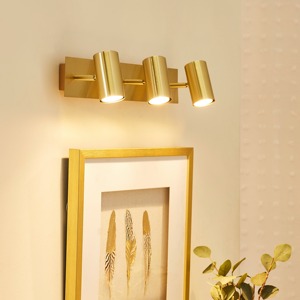 Artistic Metal Wall Lamp With Unique Finished Craftsmanship To Brighten Home Interiors With Warm Stylish Ambiance - Product Image 5