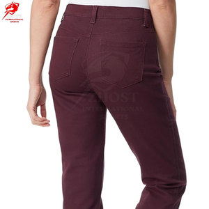 Jean slim léger et confortable pour femme, style urbain moderne, idéal pour les voyages décontractés et les tenues quotidiennes - Product Image 6