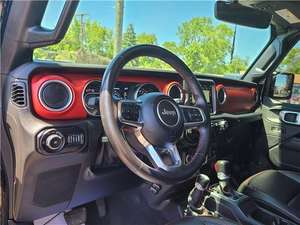 Wrangler Rubicon 2020 Usado en Buen Estado, Volante a la Izquierda - Product Image 2