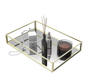 Beat Selling Plateau décoratif de Noël en métal avec base en miroir Nouveau style en plateau en métal au prix de gros et plat de service. - Product Image 3