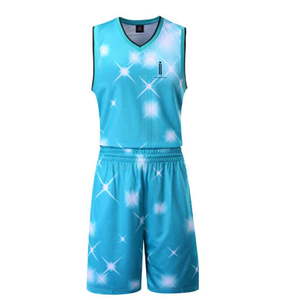 Uniforme de basket-ball de couleur personnalisée uniforme de basket-ball fabriqué au Pakistan chemise et short de l'équipe - Product Image 1