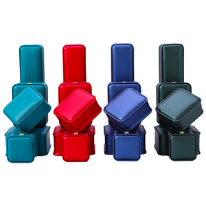 Caja de Almacenamiento de Joyería de Cuero PU Blanco de Lujo Personalizada, Caja de Almacenamiento para Anillos, Colgantes, Collares y Pulseras, y Caja de Embalaje para Regalo - Product Image 6