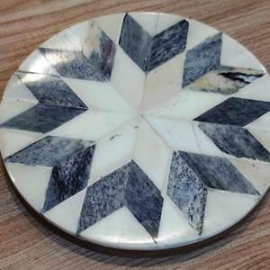 Vadrouille incrustée de résine de marbre en bois de vente chaude ensemble de sous-verres personnalisés avec couleur naturelle et personnalisée fabriqué en Inde - Product Image 3