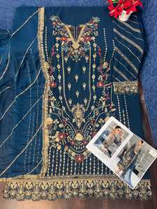 Traje paquistaní bordado y piedra para mujer, traje pesado Fox Georgette, super hit collection - Product Image 6