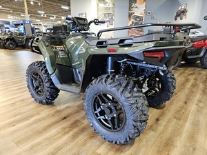 Achetez le véhicule utilitaire récréatif POLARIS Sportsman 570 Premium 2026 avec garantie de 3 ans et construction en plastique - Product Image 2