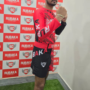 Shorts MMA pour hommes en polyester 100% imprimés par sublimation, fabriqués sur mesure, écologiques, respirants, avec couleurs, tailles et logo personnalisés - Product Image 3
