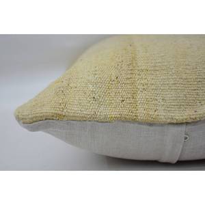 หมอนผ้าวูลสีเบจ Ikat แบบพกพาขนาด16X24นิ้วตกแต่งลายดอกไม้สไตล์วินเทจสำหรับเทศกาลคริสต์มาส - Product Image 4